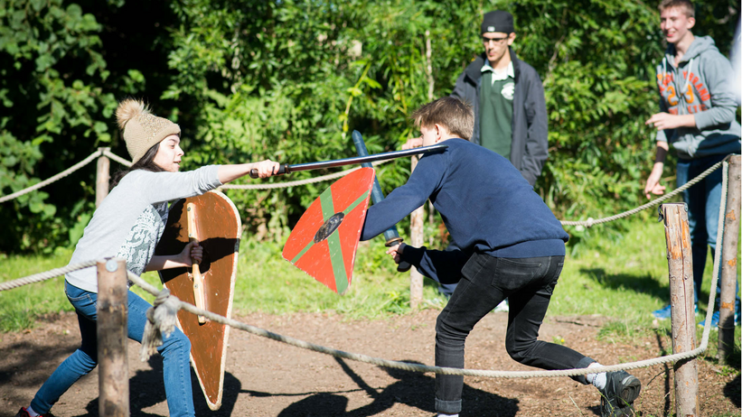 10 kamp på Vikingeborgen Trelleborg