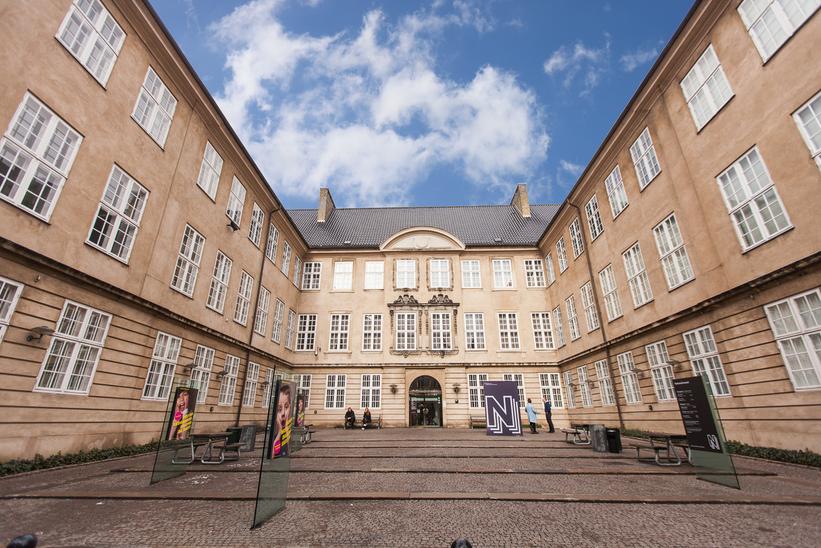 Hovedindgangen, Ny Vestergade 10 Lokaler på Nationalmuseet