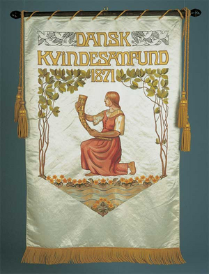 Dansk Kvindesamfunds banner